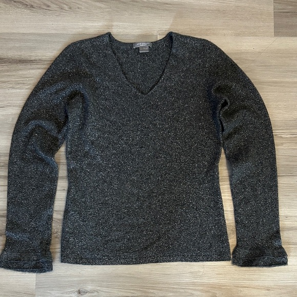 Ann Taylor Charcoal V-Neck cashmere Sweater - Picture 1 of 3